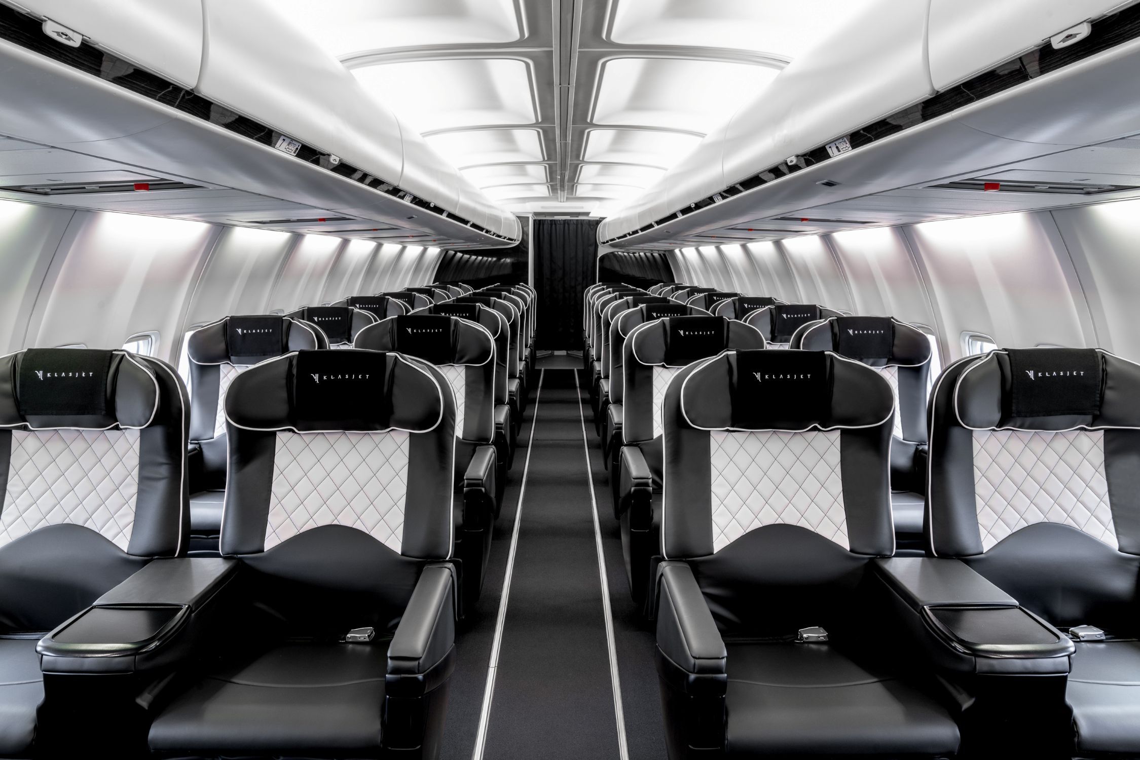 Interior picture of the jet from KlasJet